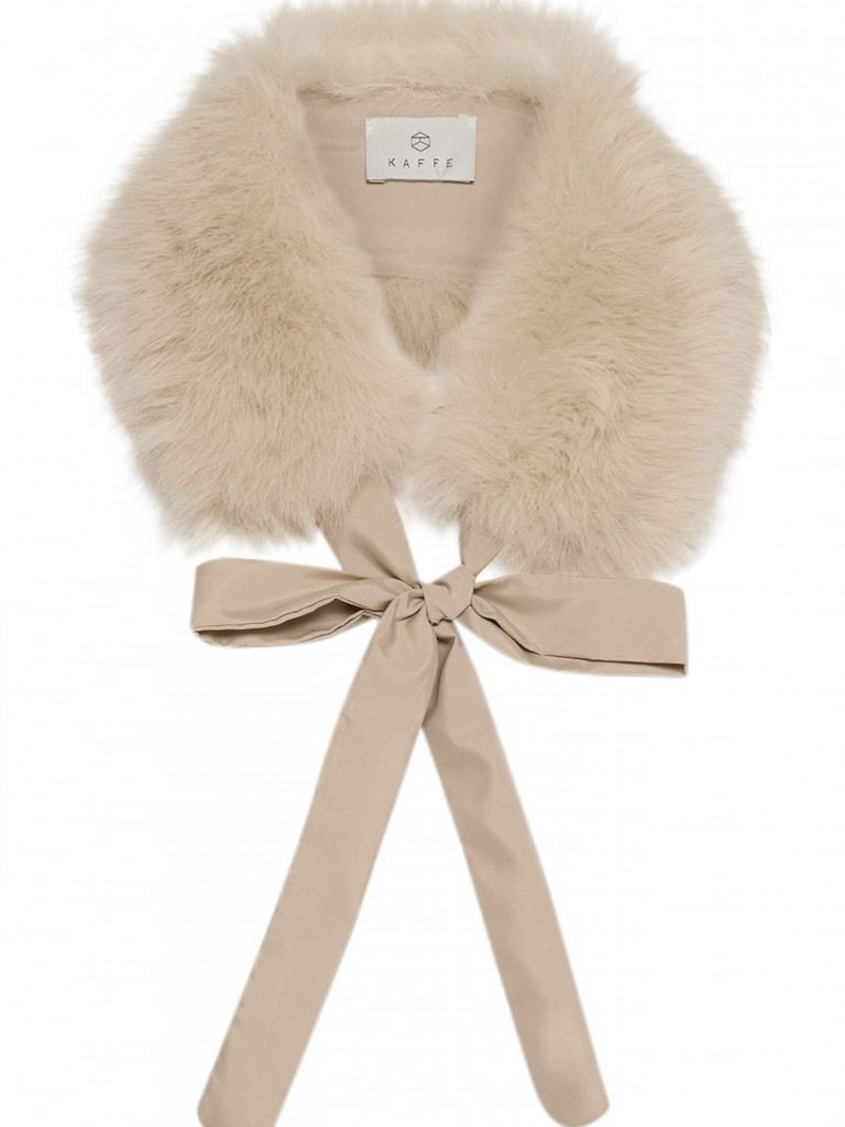 Fur&nbsp;collar10512497&nbsp;feather&nbsp;gray