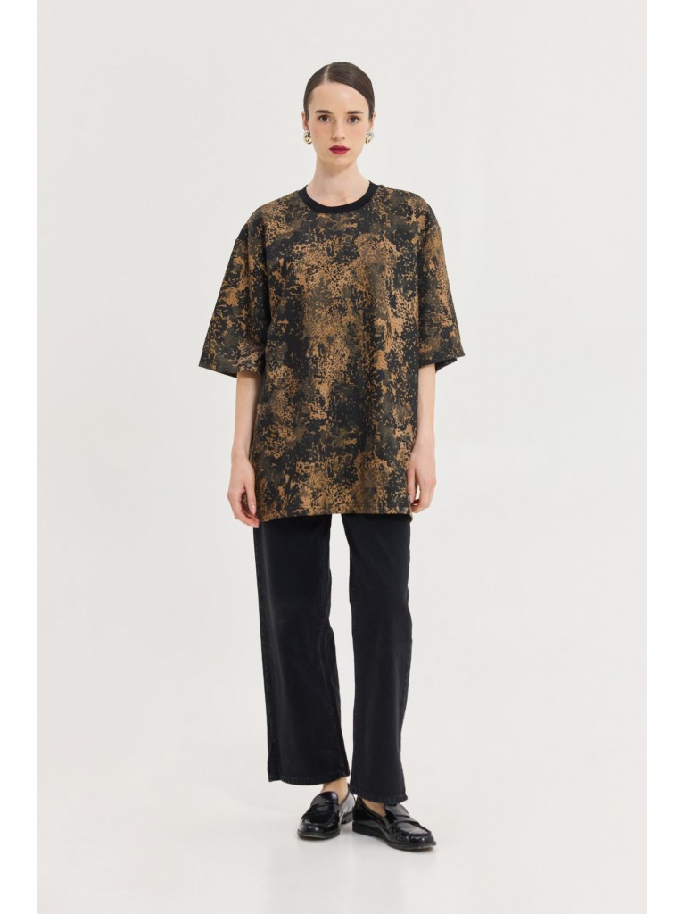 T-shirt cheetah born from dreams