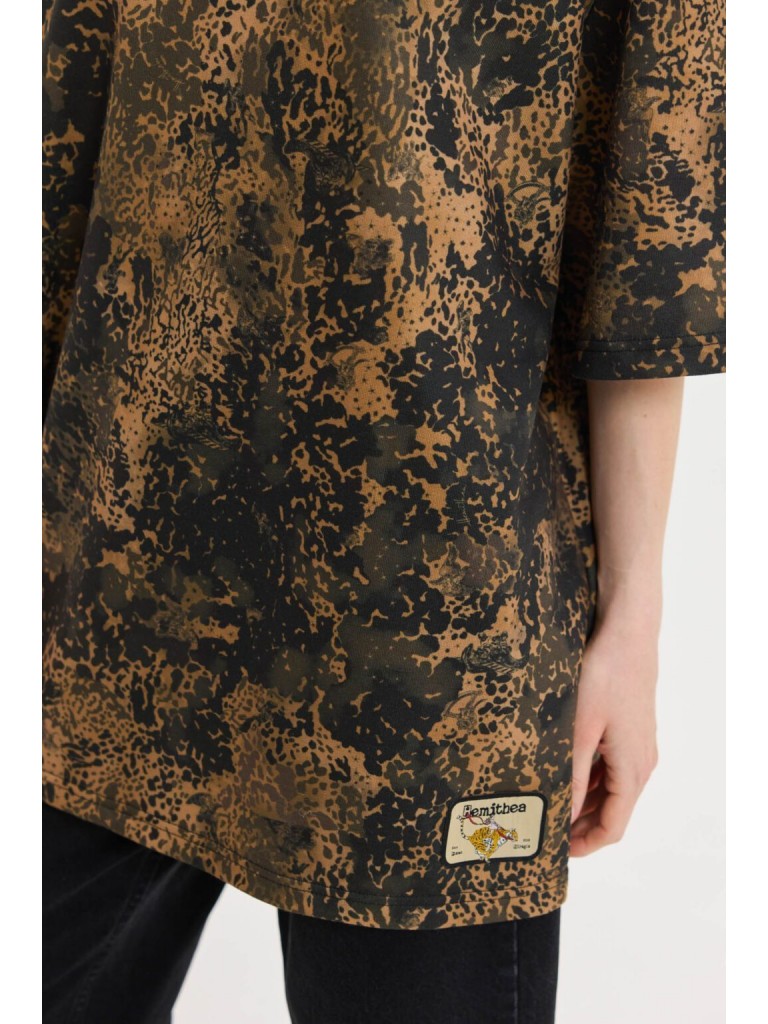 T-shirt cheetah born from dreams
