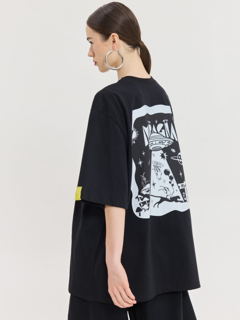 T-shirt&nbsp;cheetah&nbsp;black&nbsp;space