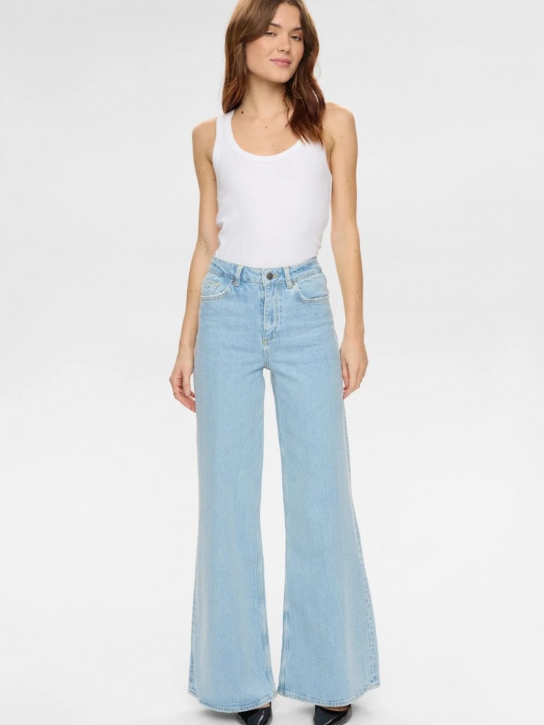 Jean&nbsp;706674